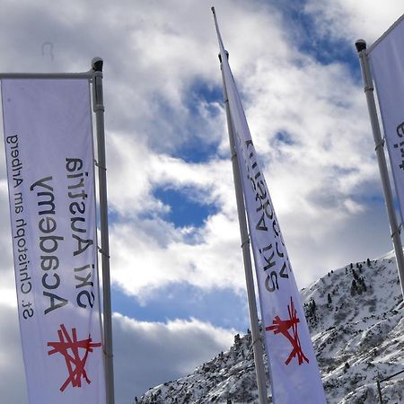 Hotel Ski Austria St.Christoph A.A. سانت كريستوف ام ايه المظهر الخارجي الصورة