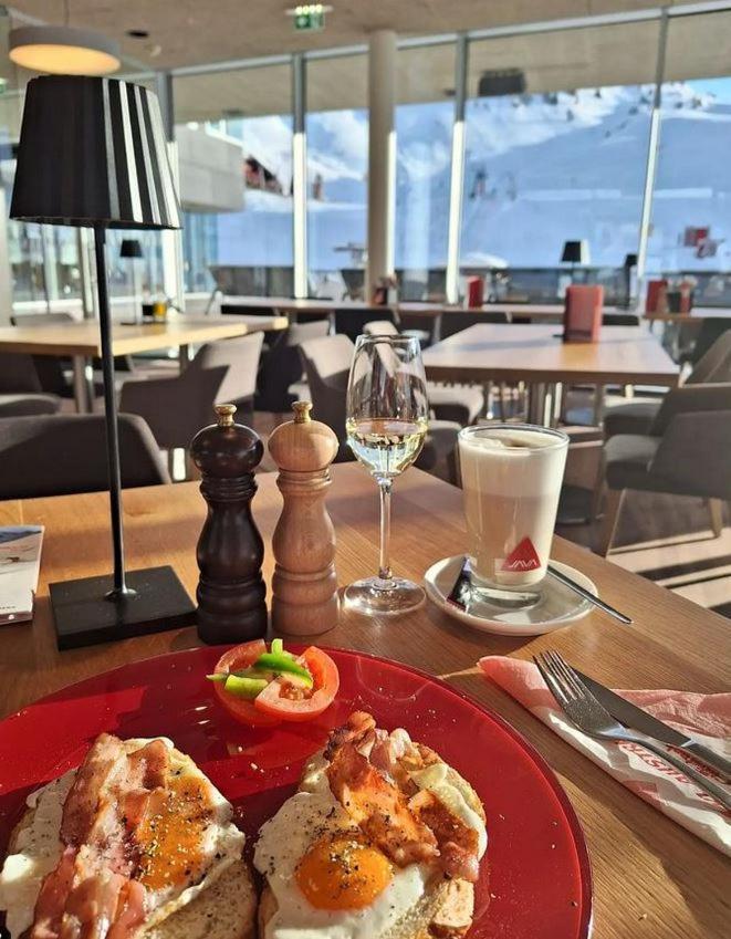 Hotel Ski Austria St.Christoph A.A. سانت كريستوف ام ايه المظهر الخارجي الصورة